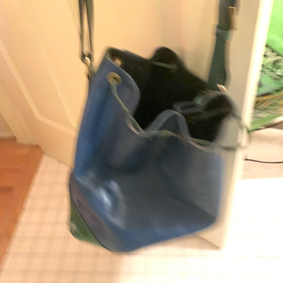 Louis Vuitton Hobo bag - gorgeous in green and blue. - Picture 2 of 11